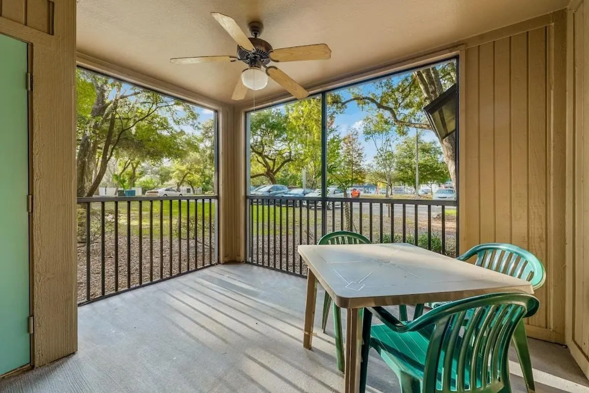 Apartament 5 Mi To Busch Gardens + 2 Mi To Usf + Pool + Gym Tampa