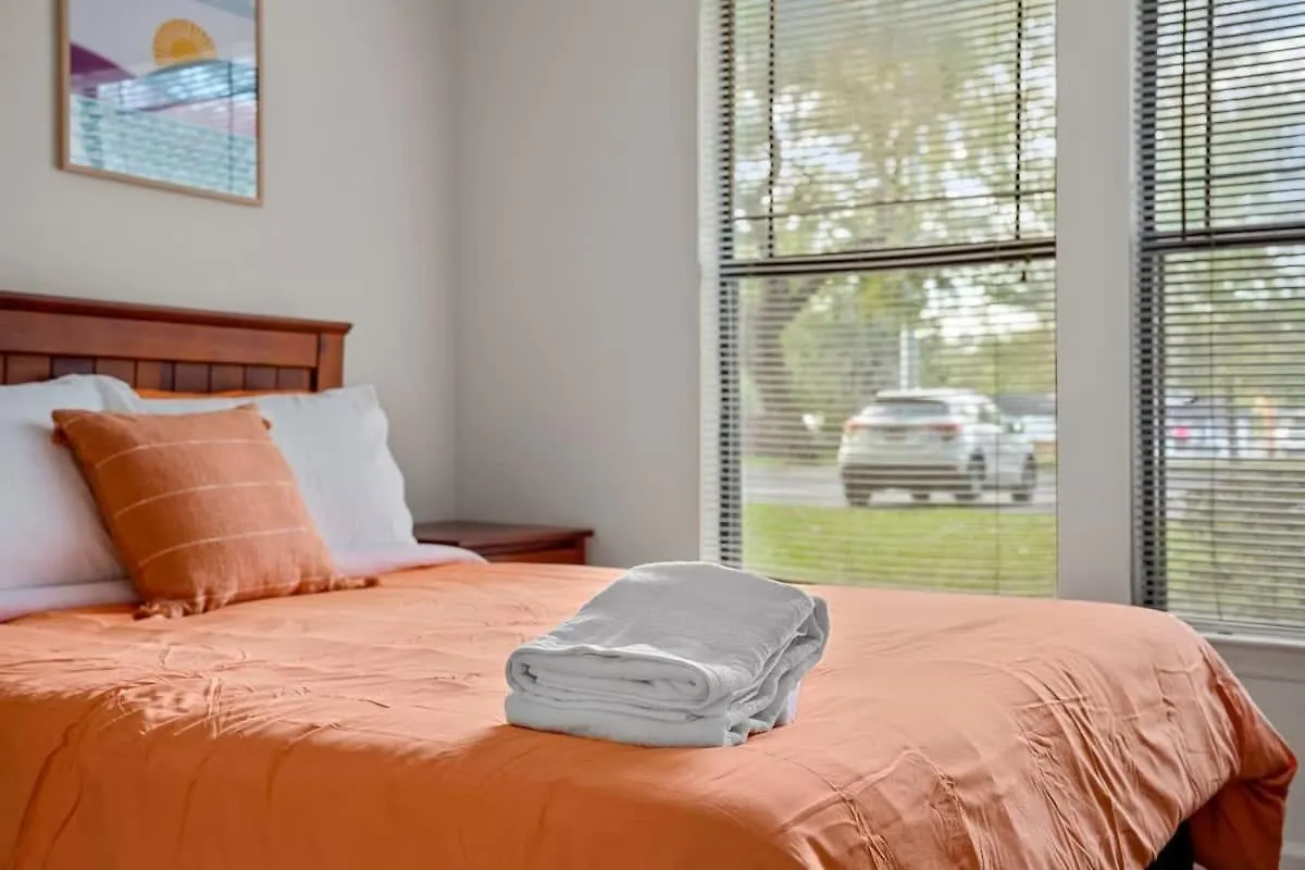 Apartament 5 Mi To Busch Gardens + 2 Mi To Usf + Pool + Gym Tampa